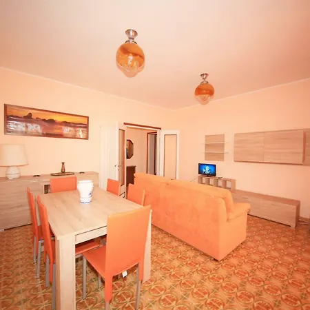 Apartment Milanomare *